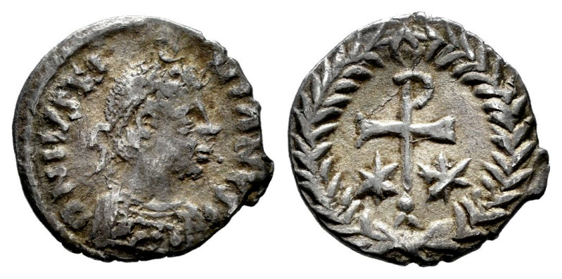 Justinian I. 1/2 silicua. 567-572 AD. Ravenna. (MIBE-41). (Doc-413). (Sear-412)....