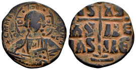 Anonymous. Time of Romano III. Nummus. 1028-1024 AD. Constantinople. (Doc-B.1/64). (Sear-1823). Anv.: + ЄMMA NOVHA, facing bust of Christ Pantokrator;...