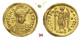 ZENO (474-491) Solido, Costantinopoli. D/ Busto frontale elmato con lancia e scudo R/ La Vittoria con lunga croce. RIC 910 Au g 4,45 • Al D/ Graffio e...