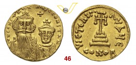 COSTANTE II (641-668) Solido, Costantinopoli. D/ Busti frontali di Costante II e Costantino IV R/ Croce potenziata su gradini. DOC 25e Sear 959 Au g 4...