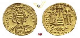 COSTANTINO IV, ERACLIO e TIBERIO (668-680) Solido, Costantinopoli. D/ Busto frontale elmato di Costantino IV con lancia e scudo R/ Croce potenziata su...