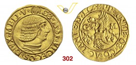 MILANO GALEAZZO MARIA SFORZA (1466-1476) Ducato, IV tipo. D/ Busto corazzato volto a d. R/ Scudo inclinato sormontato da elmo col cimiero del drago; n...