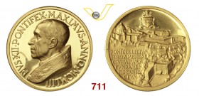PIO XII (1939-1959) Medaglia d'oro 1953 per il nuovo collegio americano. Modesti 205 Au g 56,30 • Solo 5 esemplari coniati, mancante anche al museo va...
