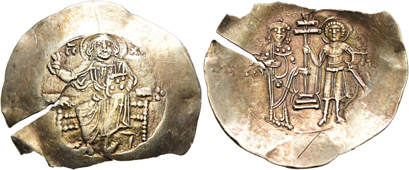 John II Comnenus, 1118-1143. Aspron Trachy (Electrum, 32 mm, 4.06 g, 6 h), Const...