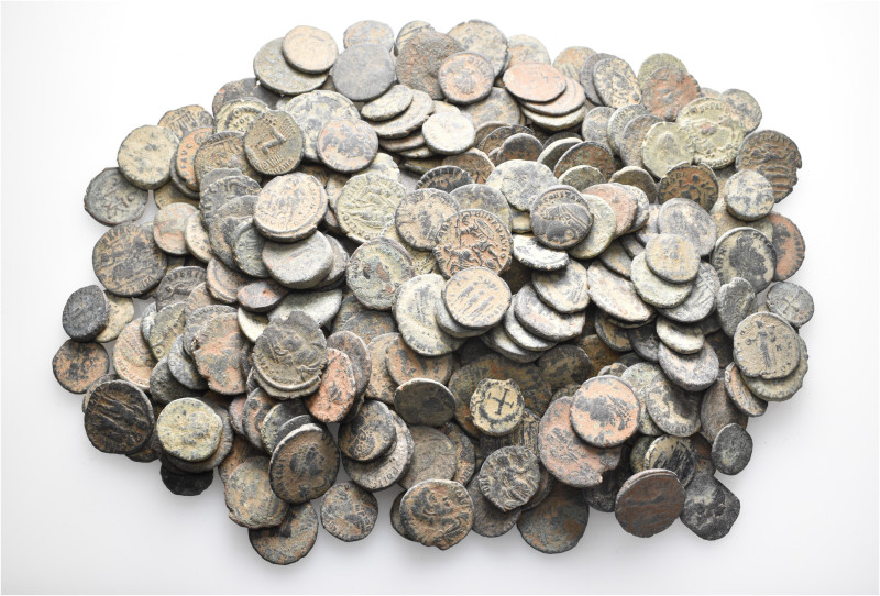 A lot containing 298 bronze coins. Mainly: Roman Imperial. Fair to fine. LOT SOL...