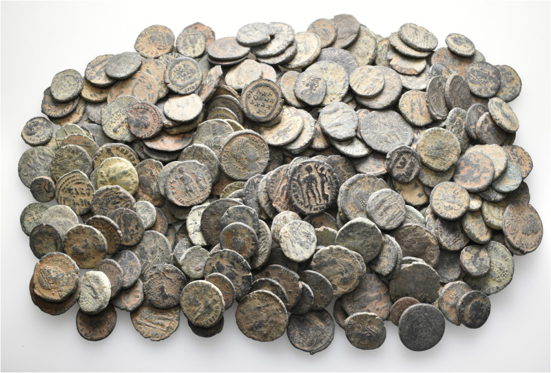 A lot containing 312 bronze coins. Mainly: Roman Imperial. Fair to fine. LOT SOL...