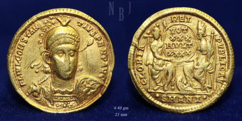 Byzantine: Constantius II, 337–361 AD, AV Solidus, Obv. FL IVL CONSTAN – TIVS PE...