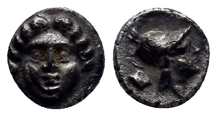 PISIDIA, Selge. Circa 350-300 BC. AR Obol (9mm, 1.00 g ). Facing gorgoneion / He...