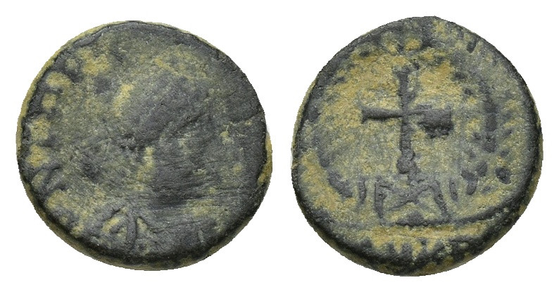 Theodosius II (408-450). Æ (9.7mm, 1.00 g). Cyzicus, 425-435. Pearl-diademed, dr...