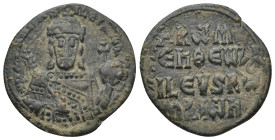 Constantine VII Porphyrogenitus, with Romanus I and Christopher. AD 913-959. Byzantine Follis Æ (26mm, 5.90 g). RωmAn bASILEVS Rωm Faced bust of Roman...
