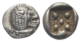 Ionien. Milet.

 Diobol (Silber). Ca. 520 - 470 v. Chr.
Vs: Löwenprotome mit zurückgewandtem Kopf und aufgerissenem Maul nach links.
Rs: Florales ...