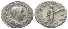 Gordianus III. (238 - 244 n. Chr.).

 Denar (Silber). 241 n. Chr. Rom.
Vs: IMP GORDIANVS PIVS FEL AVG. Büste mit Lorbeerkranz, Paludament und Panze...