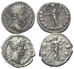 Römische Münzen - Lots. Kaiserzeit.


Lot (2 Stück, Silber): Denare des Marcus Aurelius (161 - 180 n. Chr.).

Sehr schön.

Verkauft wie besehen...
