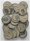 Römische Münzen - Lots. Kaiserzeit.


Lot (25 Stück, Kupfer): Antoniniane und Radiati des Maximianus I. Herculius (285 - 310 n. Chr.).

Patina, m...