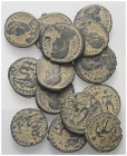 Römische Münzen - Lots. Kaiserzeit.


Lot (14 Stück, Kupfer): Maiorinen des Constantius II. (337 - 361 n. Chr.) und Constans I. (337 - 350 n. Chr.)...