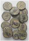Römische Münzen - Lots. Kaiserzeit.


Lot (16 Stück, Kupfer): Bronzemünzen des Theodosius I. (379 - 395 n. Chr.). Acht Stück mit behelmter Büste mi...