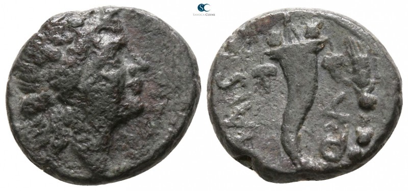 Lucania. Paestum 218-201 BC. Q.VA
Triens Ae

15mm., 3,91g.



very fine