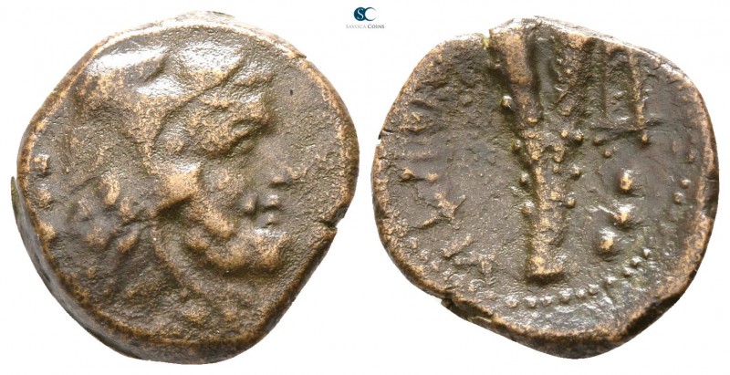 Bruttium. Hipponion /Vibo Valentia circa 192-89 BC. 
Quadrans Æ

13mm., 2,29g...