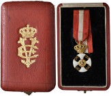 REGNO D'ITALIA. Vittorio Emanuele III (1900-1943). Mignon della Croce da ufficiale dell'Ordine della Corona d'Italia. MD e smalti (16 mm). In confezio...