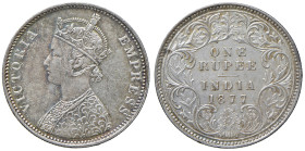 INDIA. Vittoria (1837-1901). Rupia 1877. AG (g 11,62). KM 492. Patina iridescente.
FDC