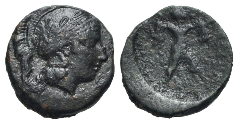 Northern Lucania, Poseidonia, c. 420-390 BC. Æ (16mm, 2.87g, 10h). Helmeted head...