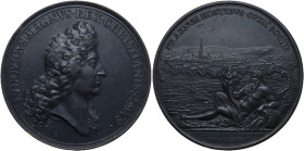 France, Louis XIV (1643-1715). Bronze Medal 1681 (72mm). LUDOVICUS MAGNUS REX CHRISTIANISSIMUS, Bust r.  R/ FROENVM HOSTIBVS OPEM SOCIIS, View of Stra...