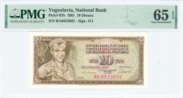 YUGOSLAVIA: 10 Dinara (4.11.1981) in dark brown on multicolor unpt. Male steelworker at left on face. S/N: "BA 8633002". Signature #11. Inside holder ...