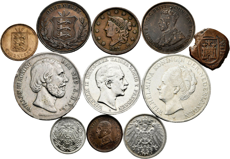 Lot of 11 World coins. Containing from Spain 8 Maravedís 1622 and 2 Centimos 191...