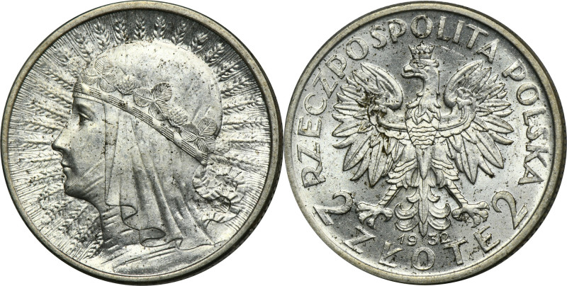 Głowa Kobiety, 2 złote 1932 - ŁADNA Lepszy rocznik. Menniczy egzemplarz z obustr...