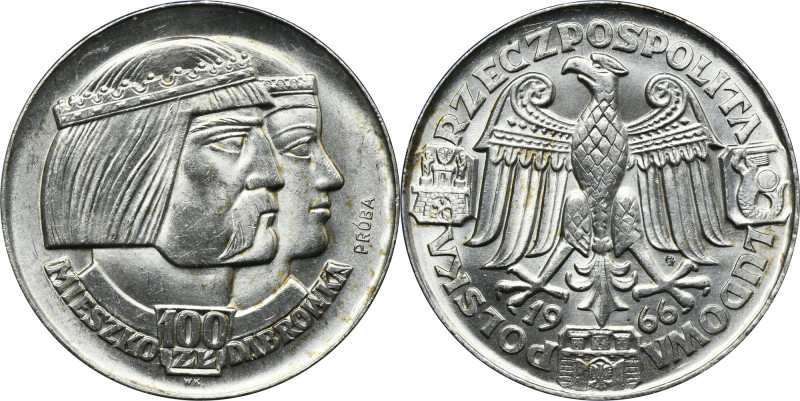 PRÓBA, 100 złotych 1966 Mieszko i Dąbrówka głowy Moneta w niebieskim holderze.
...