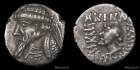Elymais, Kamnaskires V (54-32BC) AR Drachm