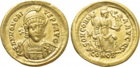 HONORIUS (393-423). GOLD Solidus. Constantinople.