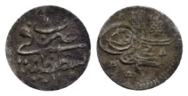 Ottomans. Qustantînîya (Constantinople). Ahmed III AD 1703-1730. 1 Para AR (14mm, 0.5 g)