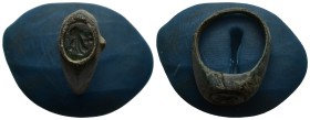 Bronze ring with engraved green stone. (12mm, 5.6 g)