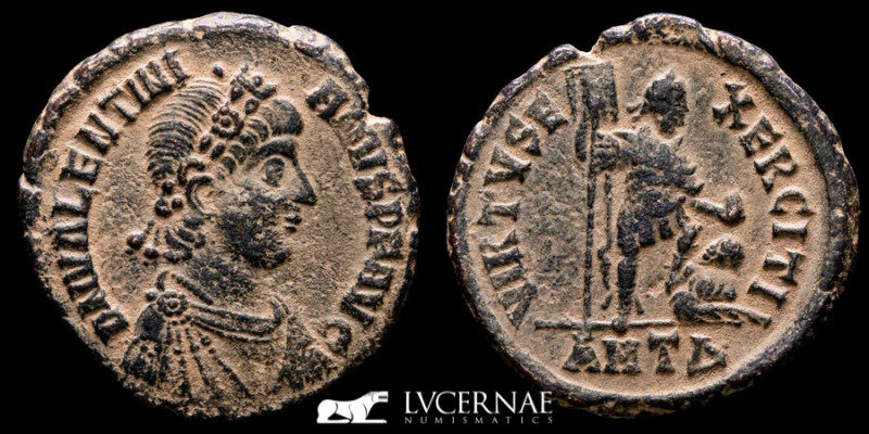 Roman Empire - Valentinian II (383-388 A.D.)
Bronze Maiorina (4.49 g., 22 mm.) A...