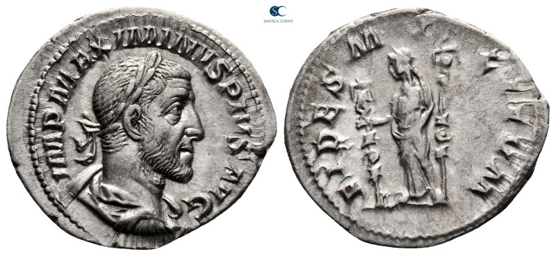 Maximinus I Thrax AD 235-238. Rome
Denarius AR

21 mm, 2,95 g



very fin...