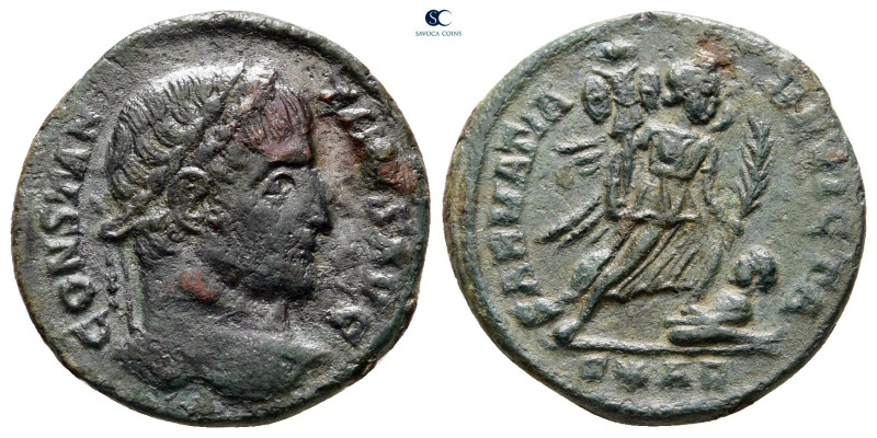 Constantine I the Great AD 306-337. Arelate (Arles)
Follis Æ

18 mm, 2,70 g
...