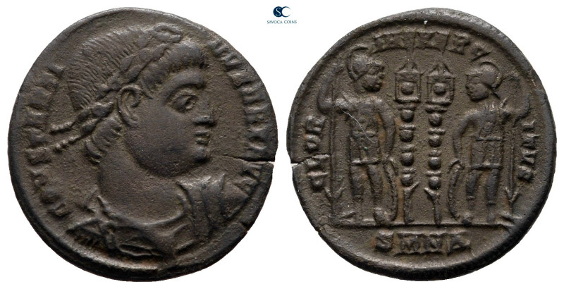 Constantine I the Great AD 306-337. Nicomedia
Follis Æ

18 mm, 1,85 g



...