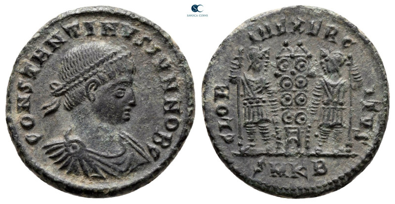 Constantine II, as Caesar AD 317-337. Cyzicus
Follis Æ

18 mm, 2,46 g



...