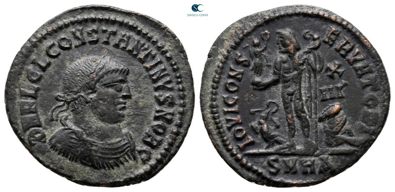 Constantine II, as Caesar AD 317-337. Heraclea
Follis Æ

21 mm, 2,70 g


...