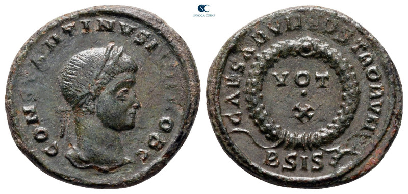 Constantine II, as Caesar AD 317-337. Siscia
Follis Æ

20 mm, 3,21 g



v...