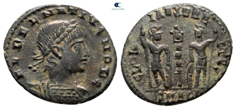 Delmatius, as Caesar AD 335-337. Alexandria
Follis Æ

17 mm, 1,58 g



ve...