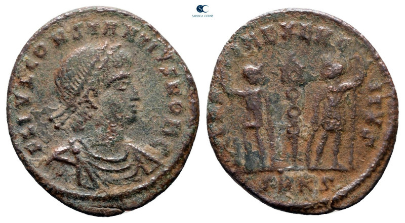 Constantius II, as Caesar AD 337-347. Cyzicus
Follis Æ

17 mm, 1,26 g



...