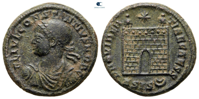 Constantius II, as Caesar AD 337-347. Siscia
Follis Æ

18 mm, 3,67 g



v...