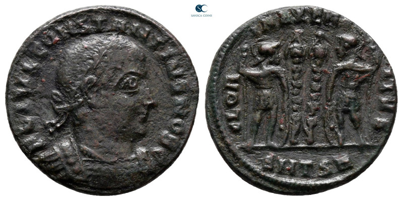 Constantius II, as Caesar AD 337-347. Thessaloniki
Follis Æ

18 mm, 2,15 g
...