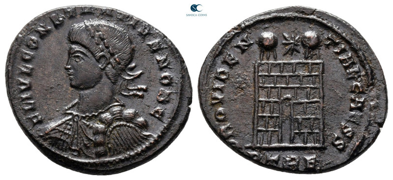 Constantius II, as Caesar AD 337-347. Treveri
Follis Æ

20 mm, 2,70 g



...