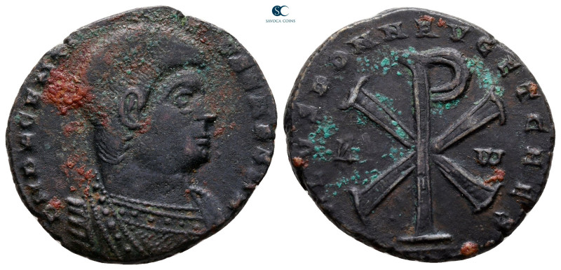 Decentius, as Caesar AD 350-353. Treveri
Follis Æ

24 mm, 5,73 g



very ...