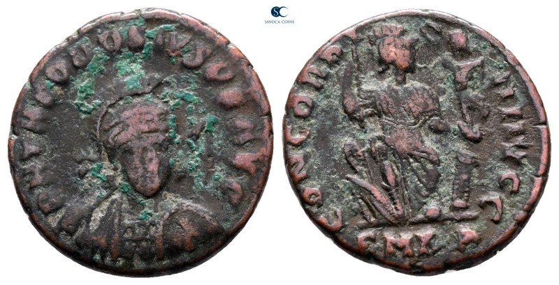 Theodosius II AD 402-450. Cyzicus
Follis Æ

18 mm, 2,60 g



nearly very ...