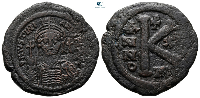 Justinian I AD 527-565. Nikomedia
Half Follis or 20 Nummi Æ

30 mm, 11,00 g
...