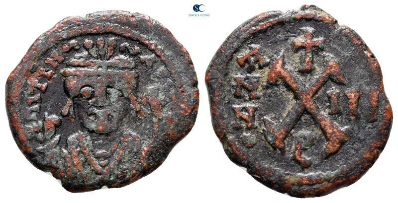 Tiberius II Constantine AD 578-582. Constantinople
Decanummium Æ

20 mm, 3,08...